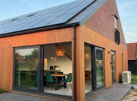 Tussen Dijken，位于霍勒姆的酒店