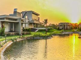 Araiya Gir,A Mavintara Resort，位于Chitrāwal的酒店