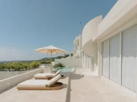 Nour Uluwatu