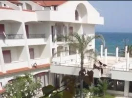 Hotel Lungomare Brancaleone