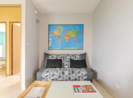 Agréable logement avec piscine entre mer et vignes，位于Maureilhan-et-Raméjan的酒店