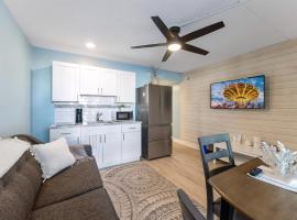 301 Ocean Ave, Unit 105 - The Harbor Light，位于北怀尔德伍德的酒店