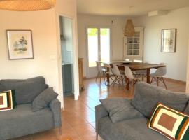 Maison familiale avec jardin，位于Le Pian-sur-Garonne的酒店