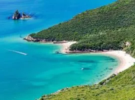 Apartment in Palmela - Close to Beaches and Mountains!