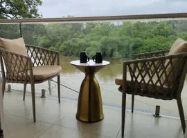 Hotel river view sringeri