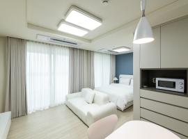 The November Stay In landmark，位于仁川市的酒店