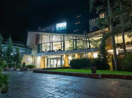 Mona Plaza Zlatibor，位于兹拉蒂博尔的酒店