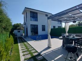 Villa Mell，位于达拉曼的酒店