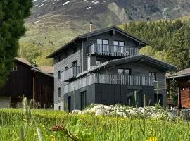 Casa Glisch