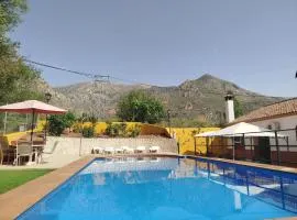 Alojamientos Rurales Balcón de Mágina