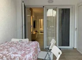 MIMINLLARI APARTMENt 1