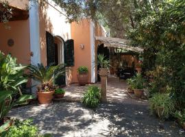 Villa Casa Rosada，位于伊斯基亚的度假村