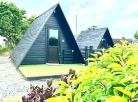 Carrowmena School House & Glamping