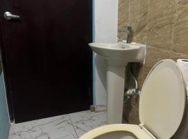 Budget stay, Rich experience，位于拉纳韦贝的酒店