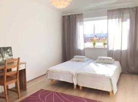 Holiday apartment Helena，位于Kõrgessaare的酒店