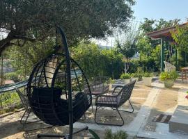 Basil & Guest House，位于Lazaráta的酒店