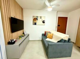 Central novo 2 quartos com Ar- Q e F home office