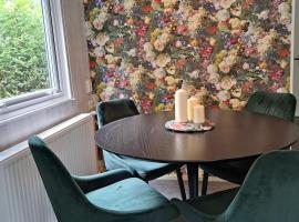 De Bosvlinder，位于洪德洛的木屋