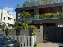 Skywood Villa Rooms，位于勒克瑙的酒店
