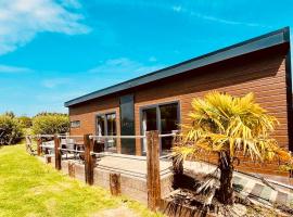 Little Eden Country Park, Bridlington with Private Hot Tubs，位于布里德灵顿的酒店