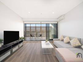 3 Bedroom in heart of Bankstown，位于班克斯镇的酒店