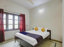 SPOT ON Vishu Moni Residency，位于Vānivilāsa Puram的酒店