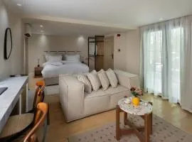 Numero CINQ Boutique Hotel