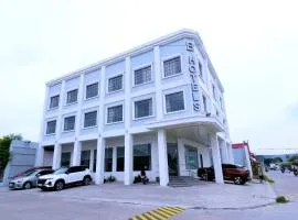 B Hotels Angeles City