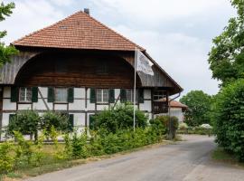Fribis Farm，位于Neuenegg的酒店