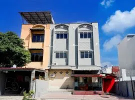 Dancenter Waringin Residence