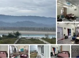 Elysium - The Himalayan & Ganges View Yoga Retreat