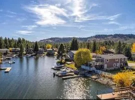 625 Alpine Drive home