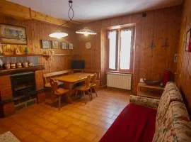 Appartamento piano terra in centro paese.