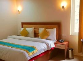 Hotel Adithya，位于巴德里纳特的酒店
