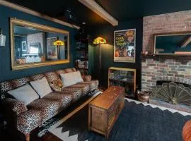 Black Tile Cottage