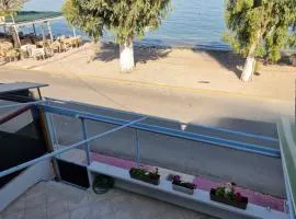 ORIZONTAS Seaview Maisonette