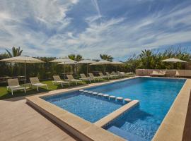 Los Escondidos Ibiza Suites，位于普拉亚登博萨的自助式住宿