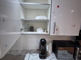 47a 2bedroom harrow central，位于哈罗的酒店