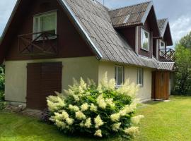 Puhkemaja Puhkus，位于Vardi的酒店