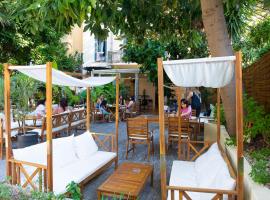 Auberge de Jeunesse HI Nice Les Camélias，位于尼斯的酒店