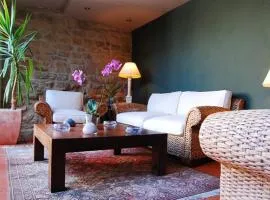 娜瓦拉皇家乡间酒店