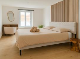 Le Refuge Balnéo - Nature & Bien-Être à Saint Dié，位于圣迪耶的酒店