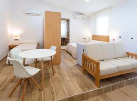Hotel Donas e Cabaleiros，位于Donas的酒店
