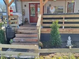 Cosy 1 bedroom chalet near the woods