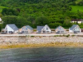 Beach Houses with Hot Tubs，位于格伦科的酒店