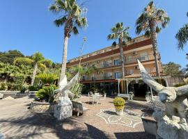 Hotel Happy Days，位于里克拉的酒店