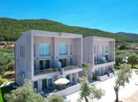 Sunset Apartments，位于斯卡拉拉乔伊的酒店