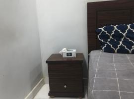 Hotel Johar View，位于卡拉奇真纳国际机场 - KHI附近的酒店