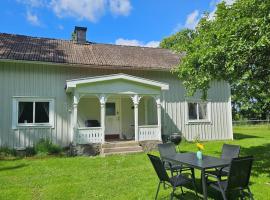 Lillstugan Albohult，位于霍克的宠物友好酒店