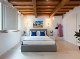 Casa Falorni - 2 ab, Alda camera doppia, e Ventura, Bilocale